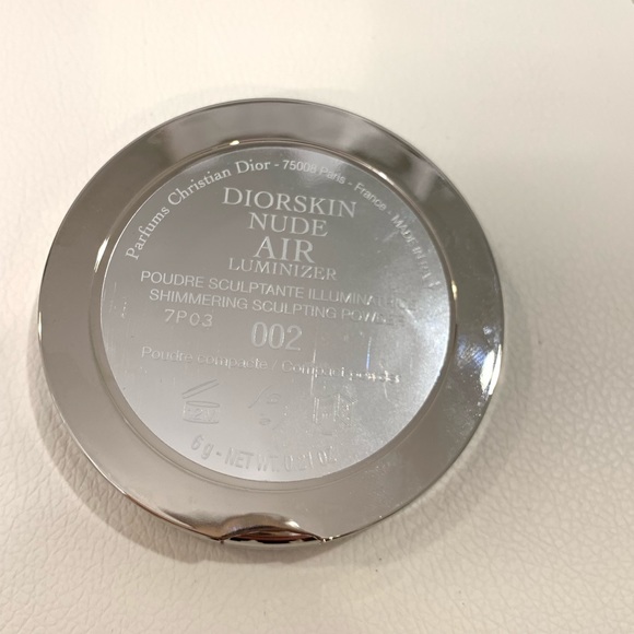 DIOR Nude Air Luminizer 002 - Picture 4 of 4